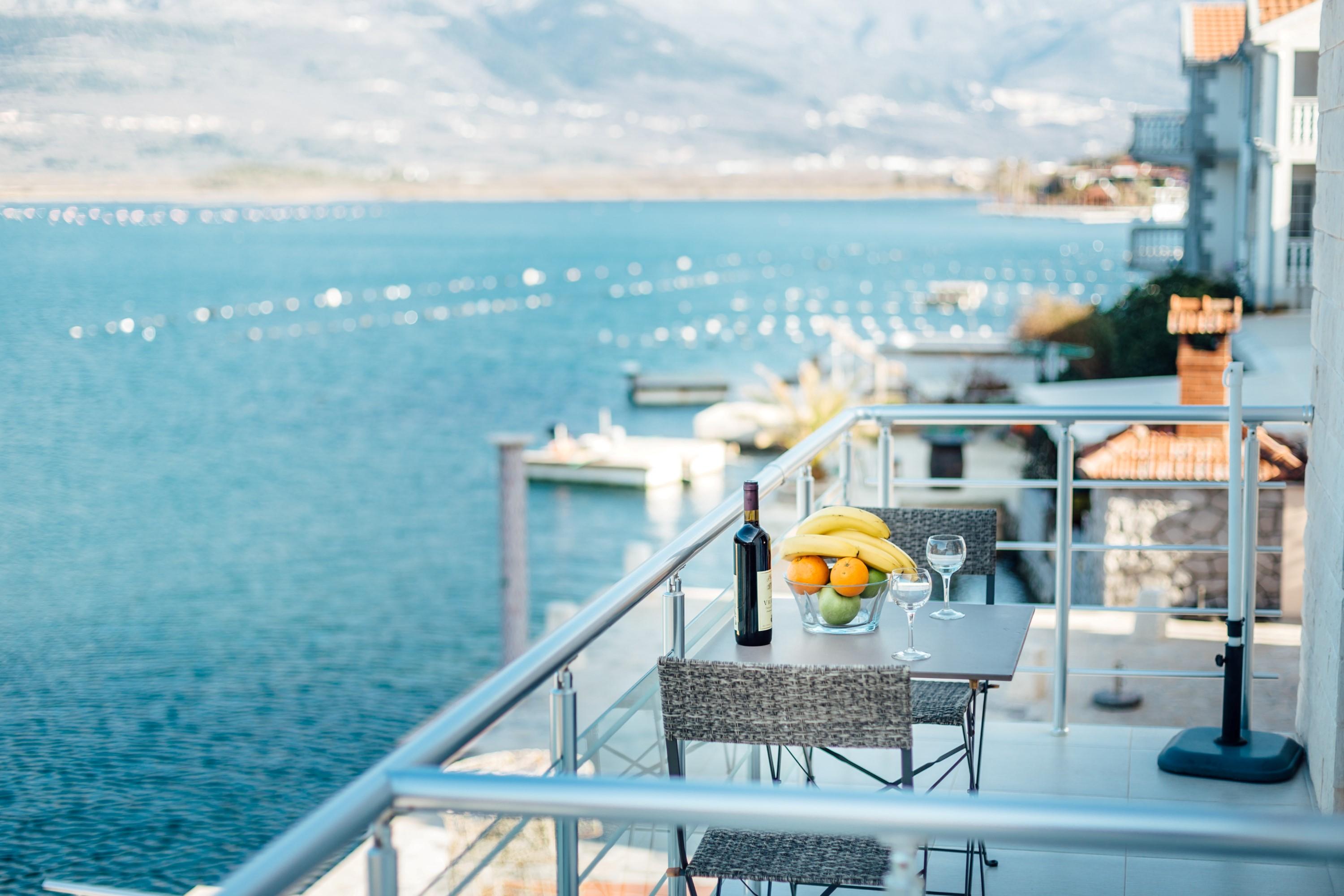 Apartments Monet Tivat Exteriör bild