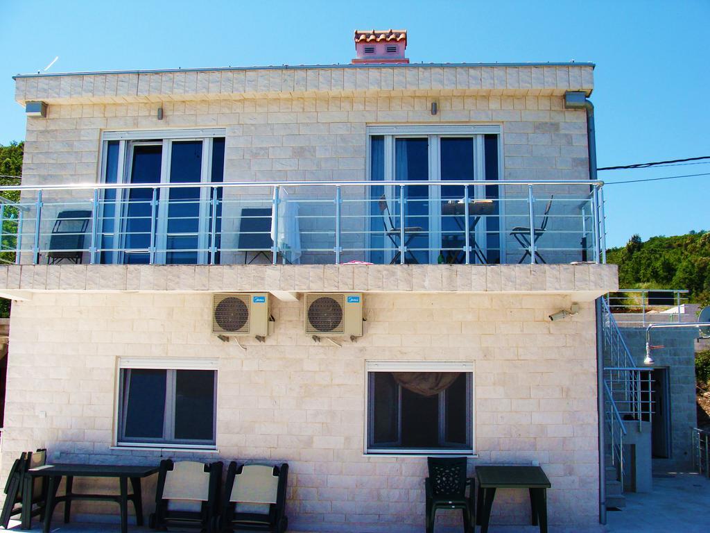 Apartments Monet Tivat Exteriör bild
